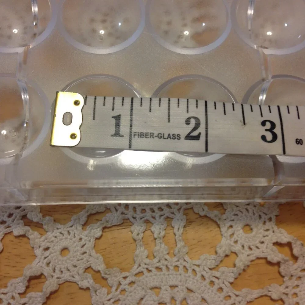 Crafts molds for chocolate balls
